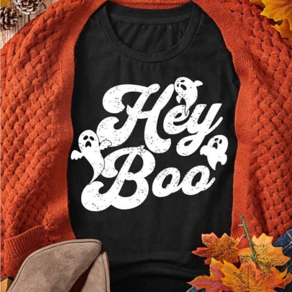 Black “Hey Boo” Halloween Ghost Short-Sleeve Graphic Tee - Picture 4 of 5